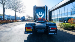 20260329-Tom-Holding-00130